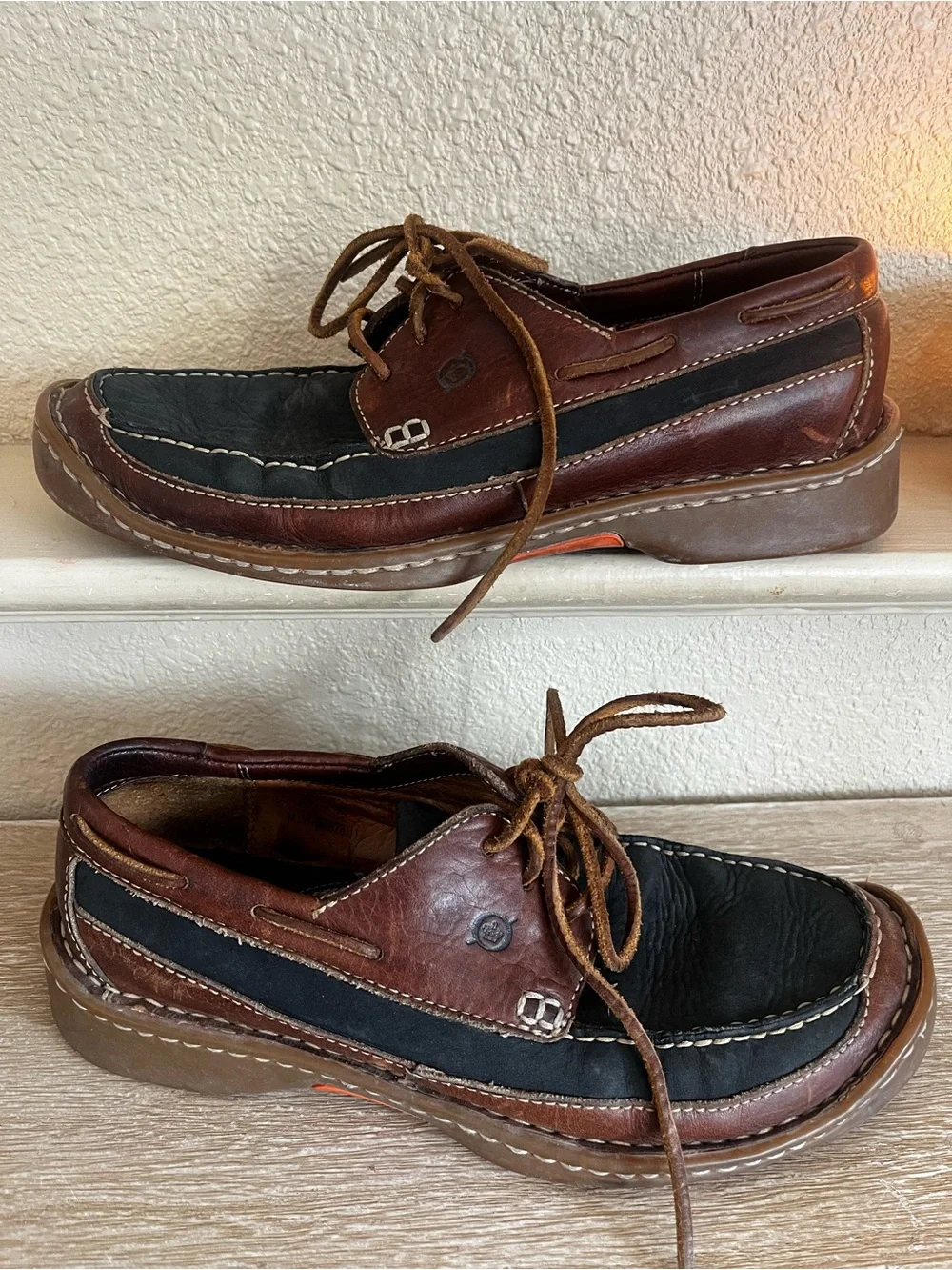 Born Mens Leather Hand Crafted Boat Shoes Size 8.5 Wide